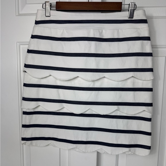 J. McLaughlin Dresses & Skirts - J MCLAUGHLIN‎ NEW Providence Scallop Pencil Skirt Stripe White and Navy Size 6